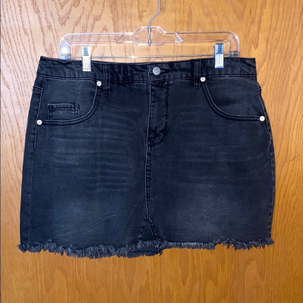 black jean skirt